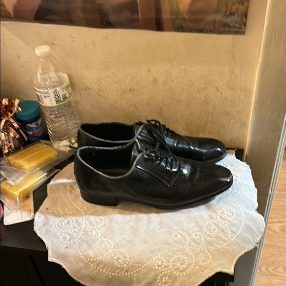 Elegant Black Women's Loafers - Picture 2 of 5